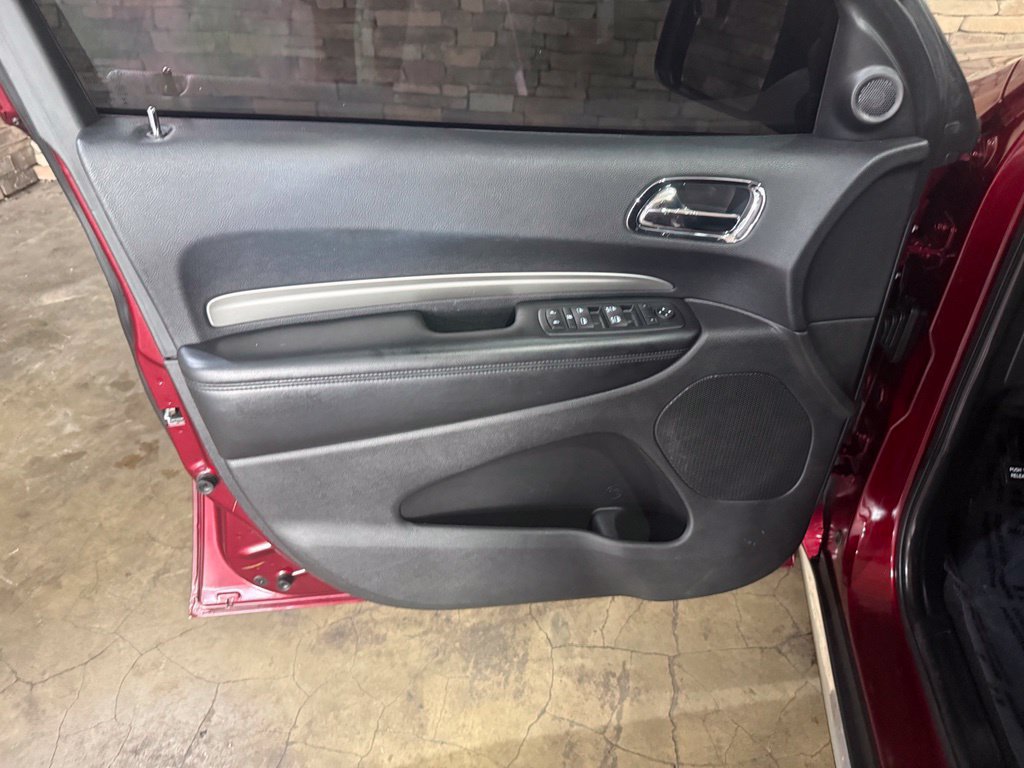 Used 2017 Dodge Durango SXT w/ Quick Order Package 23B AWD/4WD image 8