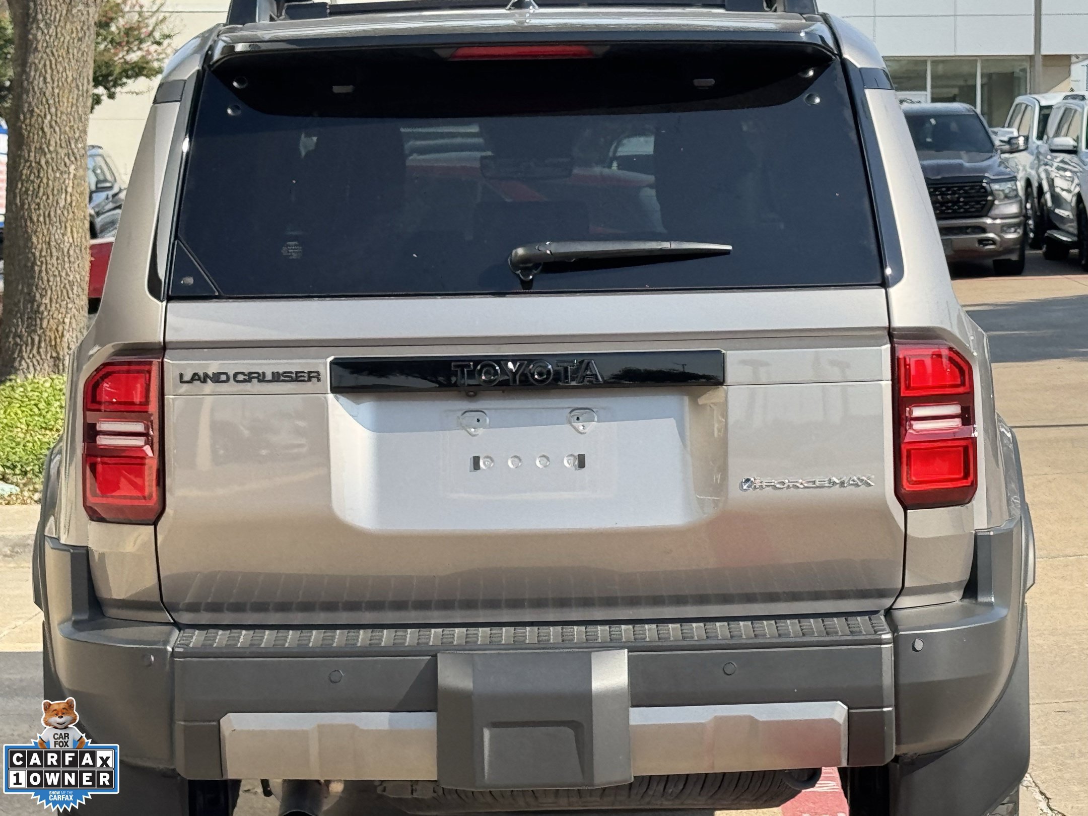 Used 2025 Toyota Land Cruiser w/ Premium Package AWD/4WD image 4