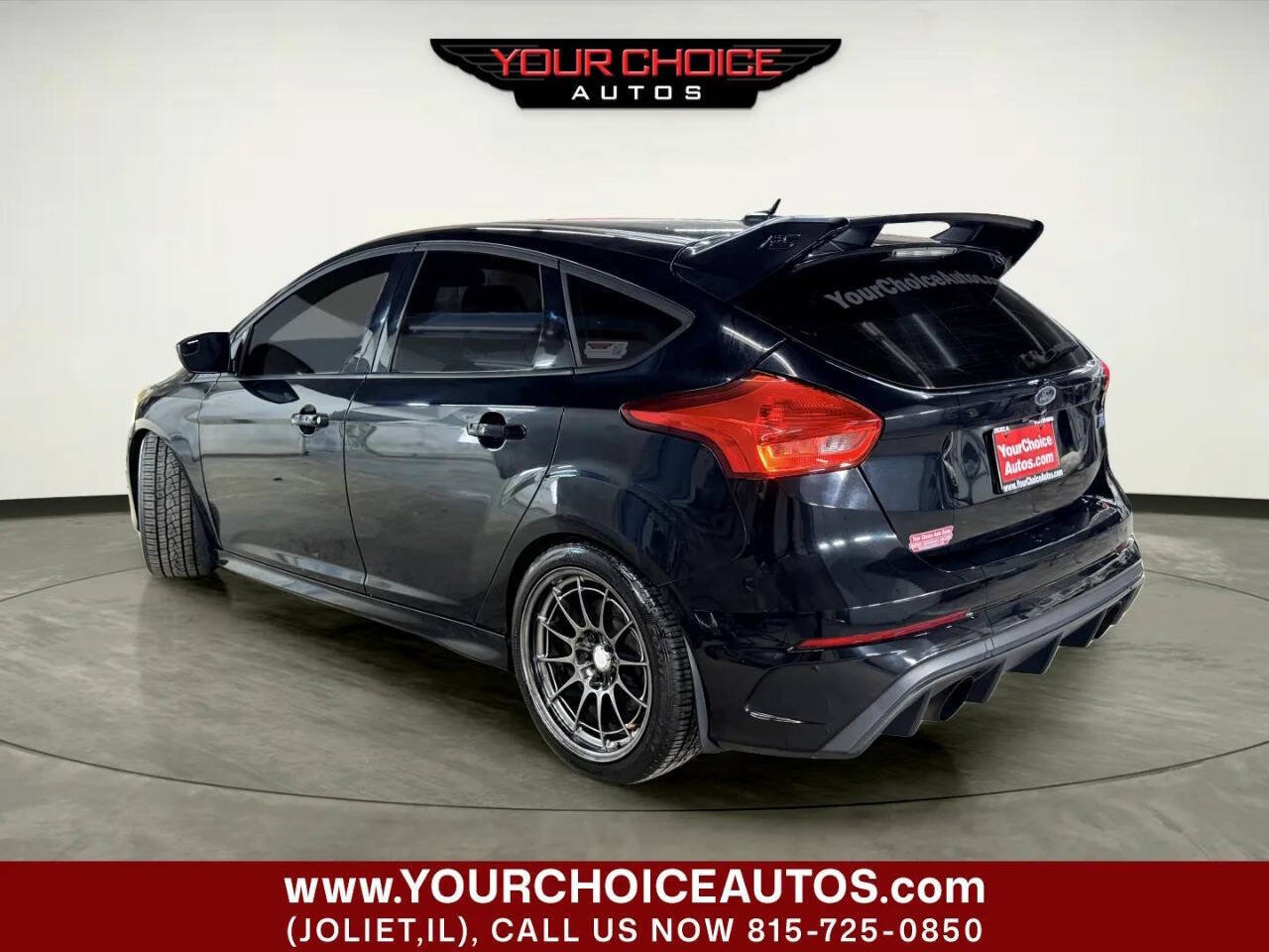 Used 2017 Ford Focus RS AWD/4WD image 5