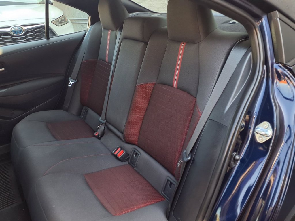 Certified 2026 Toyota Corolla SE w/ SE Package FWD image 21