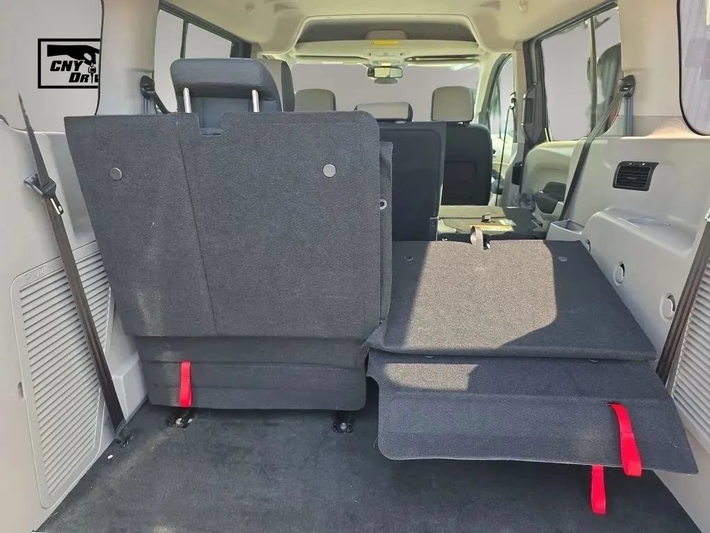 Used 2019 Ford Transit Connect XLT FWD image 11