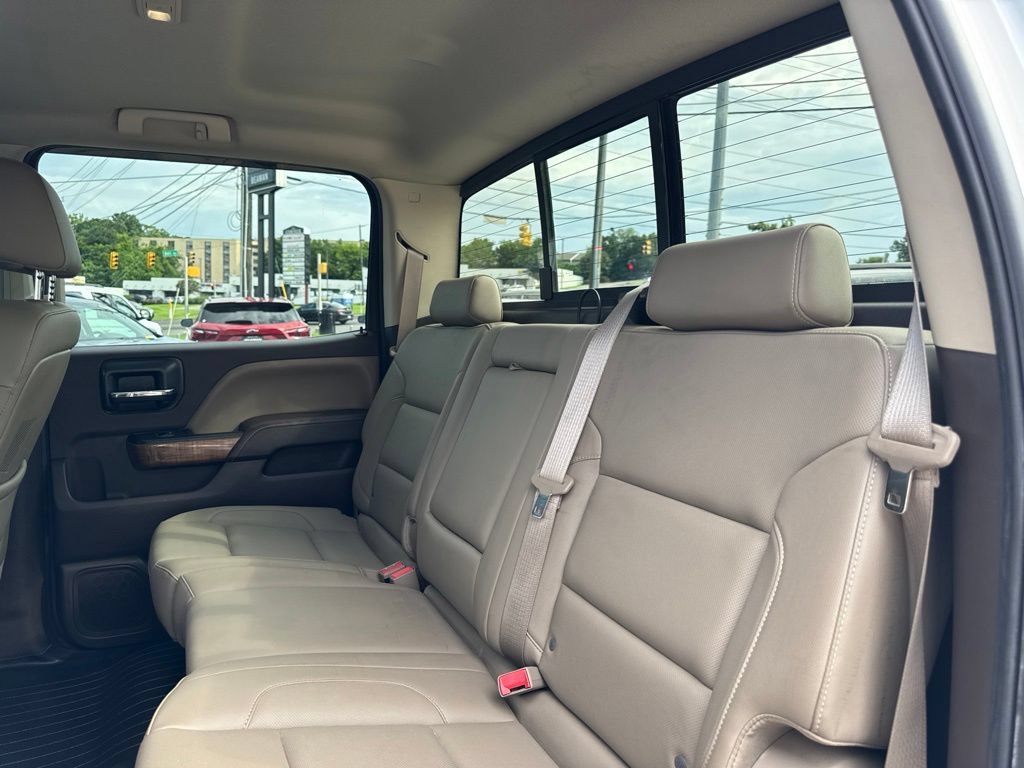 Used 2015 GMC Sierra 1500 SLT w/ SLT Crew Cab Value Package AWD/4WD image 25