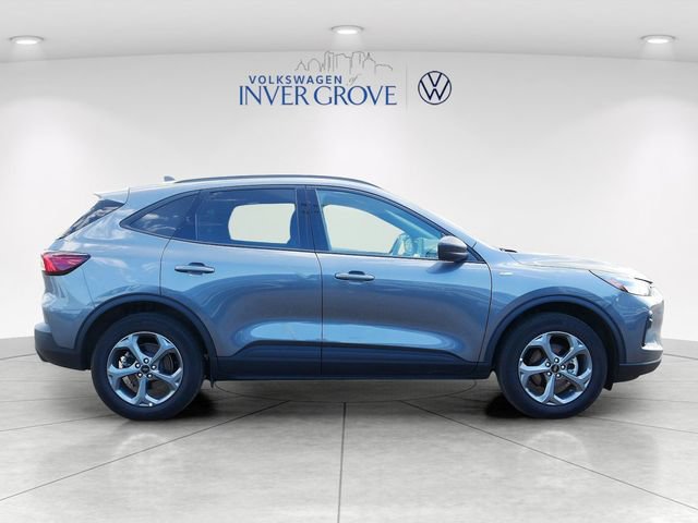 Used 2025 Ford Escape ST-Line AWD/4WD image 8