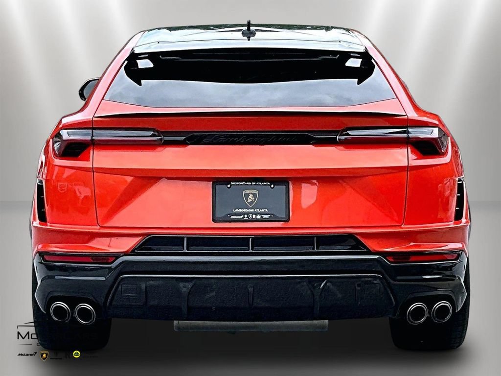 Used 2023 Lamborghini Urus Performante AWD/4WD image 4