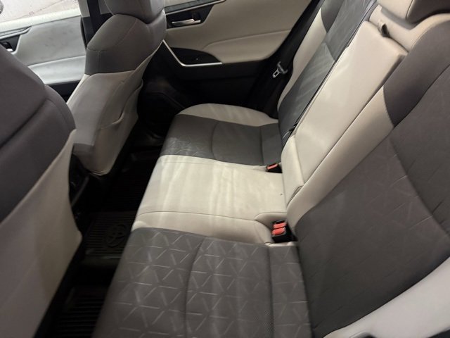 Used 2025 Toyota RAV4 XLE w/ Convenience Package image 18