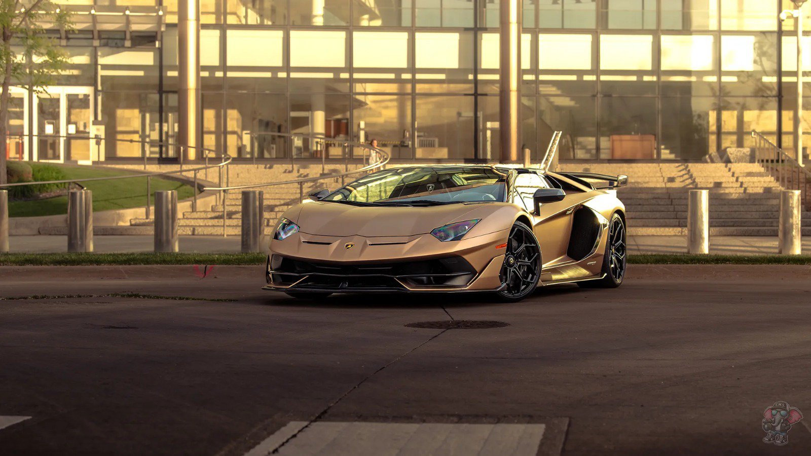 Used 2021 Lamborghini Aventador SVJ AWD/4WD image 6