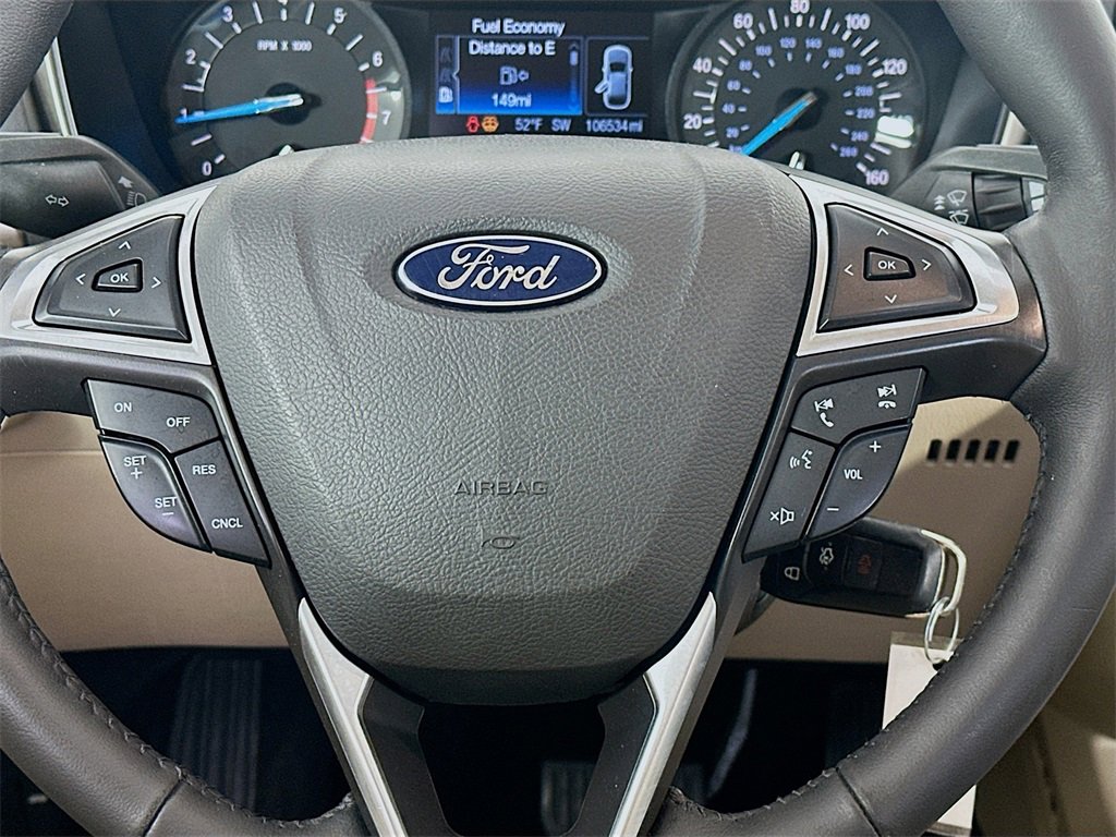 Used 2015 Ford Fusion SE w/ Equipment Group 202A image 22