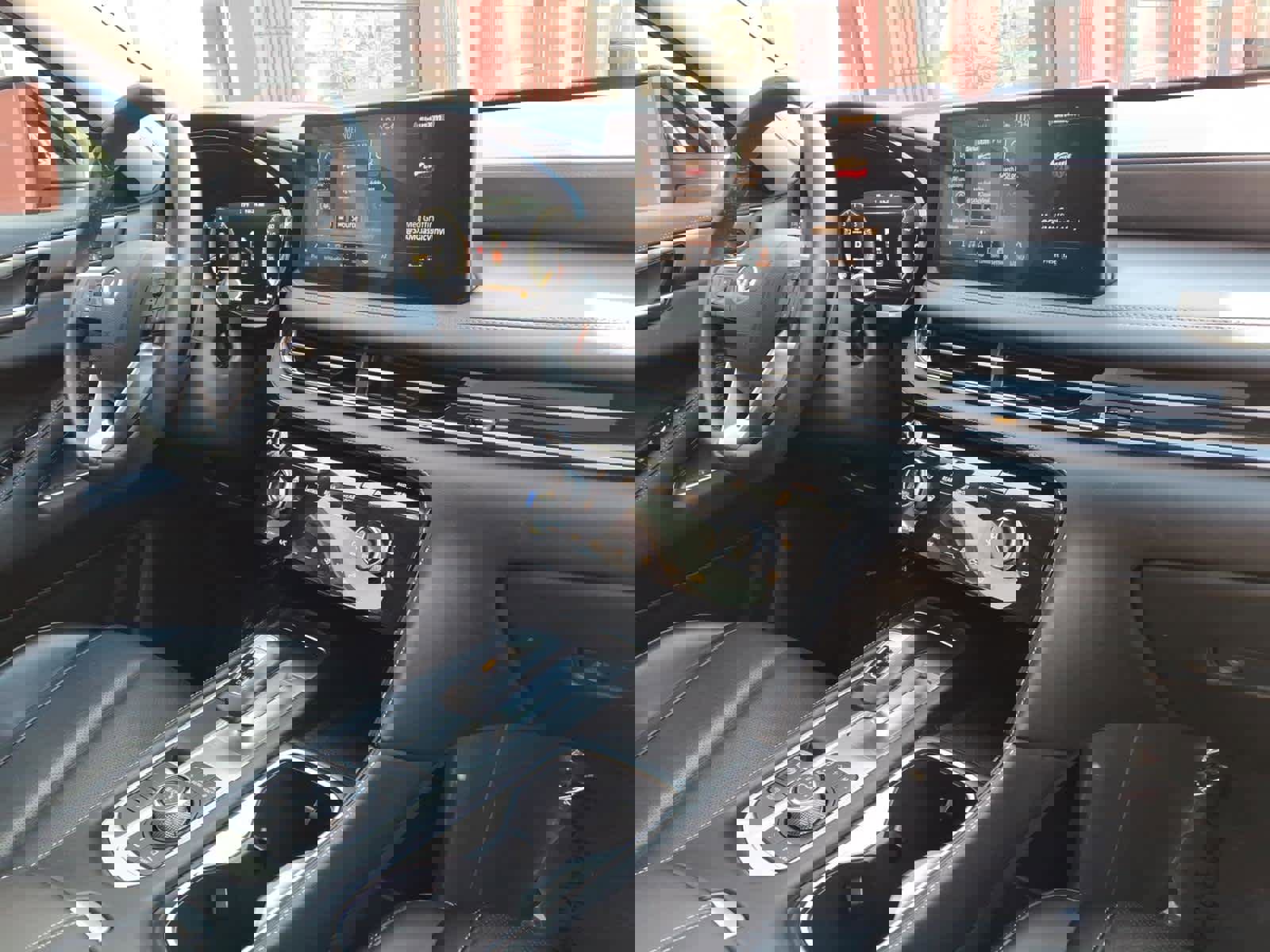 Certified 2025 INFINITI QX60 Luxe image 23