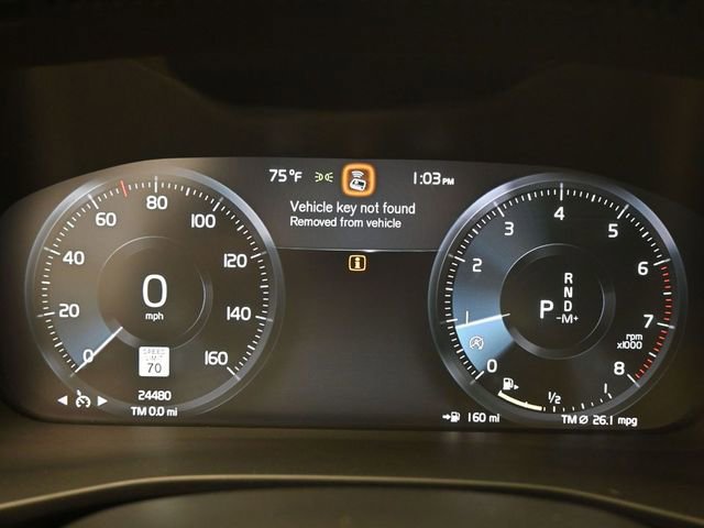 Used 2020 Volvo XC40 T5 Momentum w/ Premium Package image 15