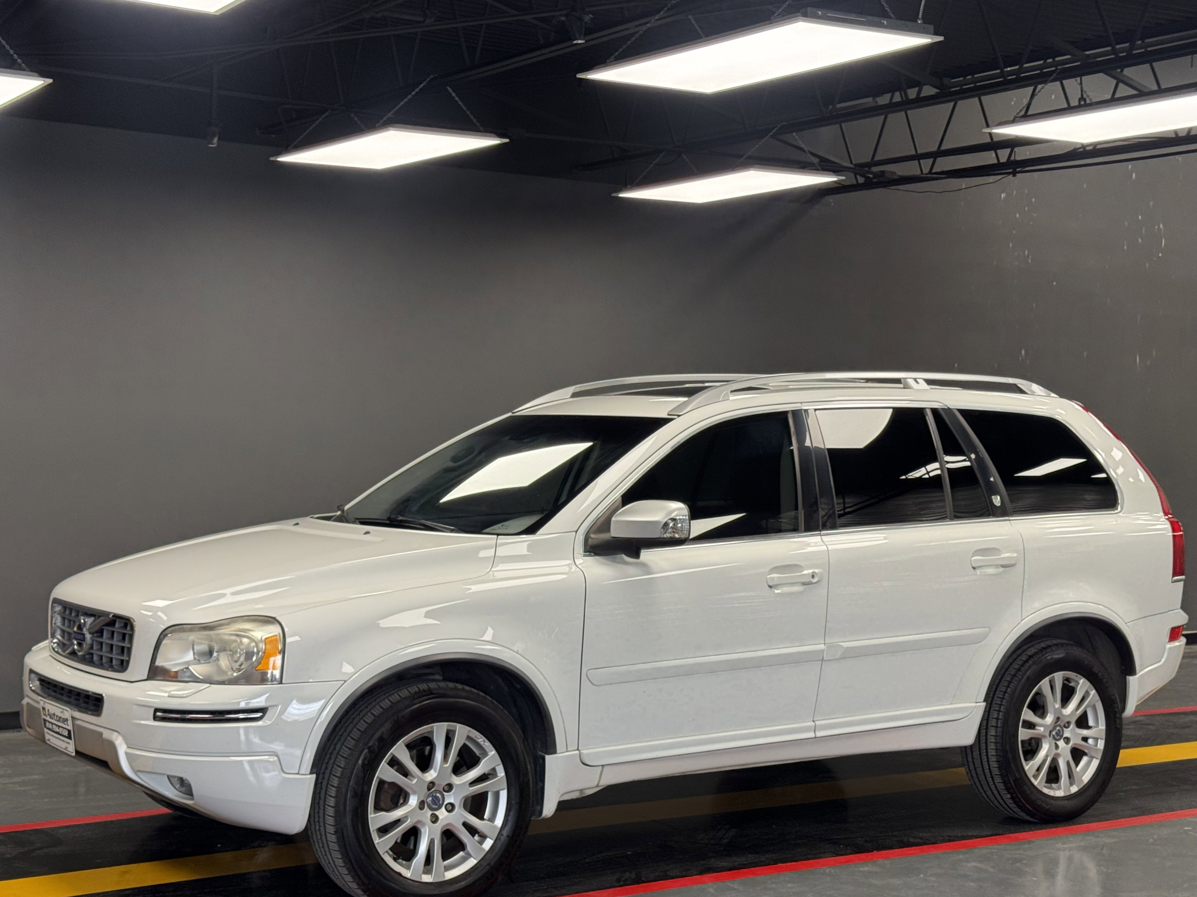 Used 2014 Volvo XC90 3.2 w/ Climate Package