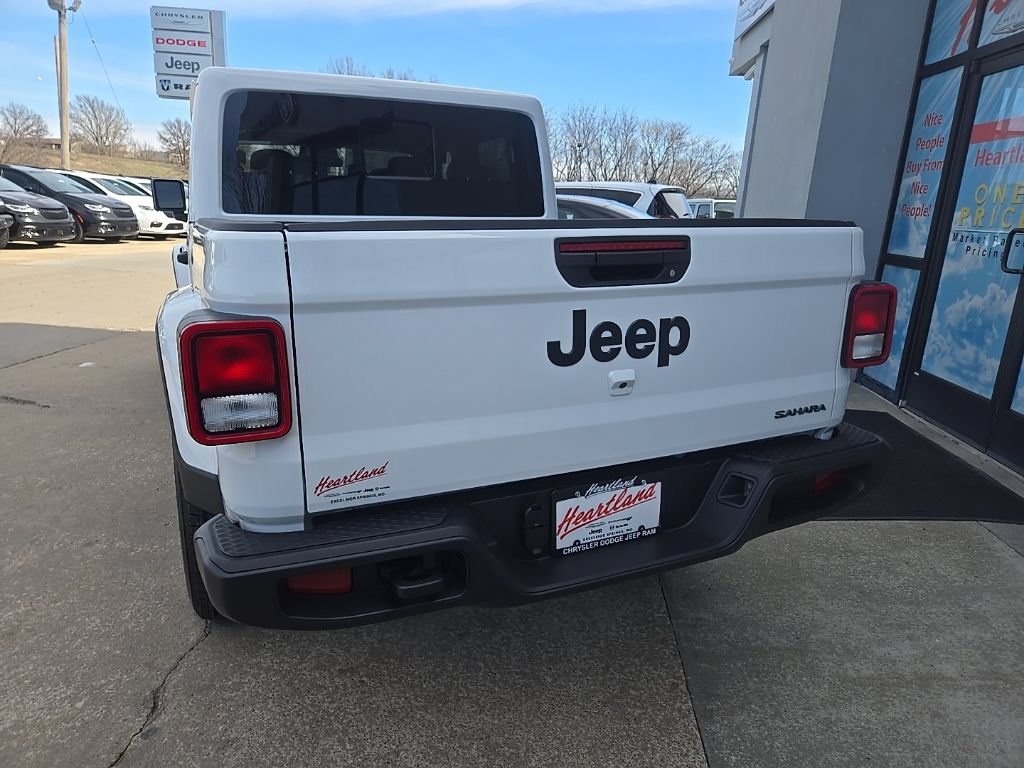 New 2026 Jeep Gladiator Mojave AWD/4WD image 10
