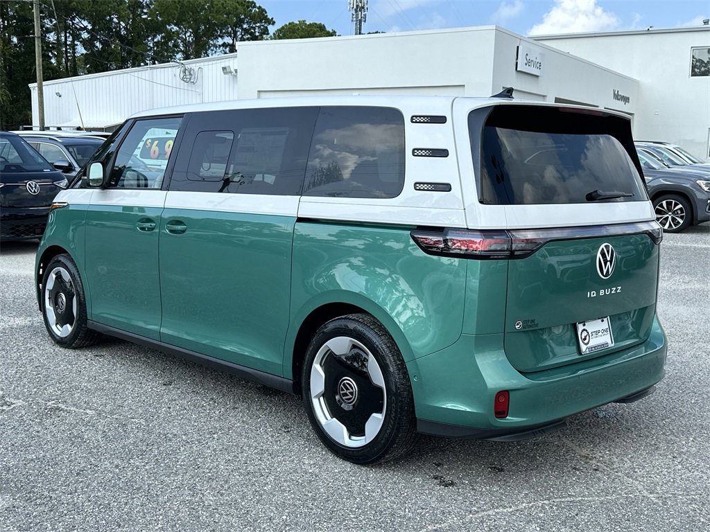 New 2025 Volkswagen ID. Buzz Pro S Plus image 5