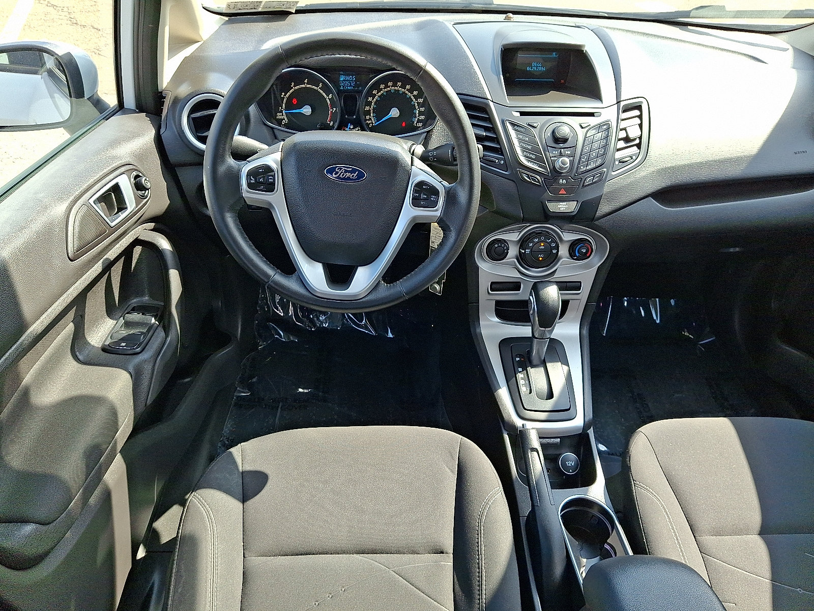 Used 2014 Ford Fiesta SE FWD image 11