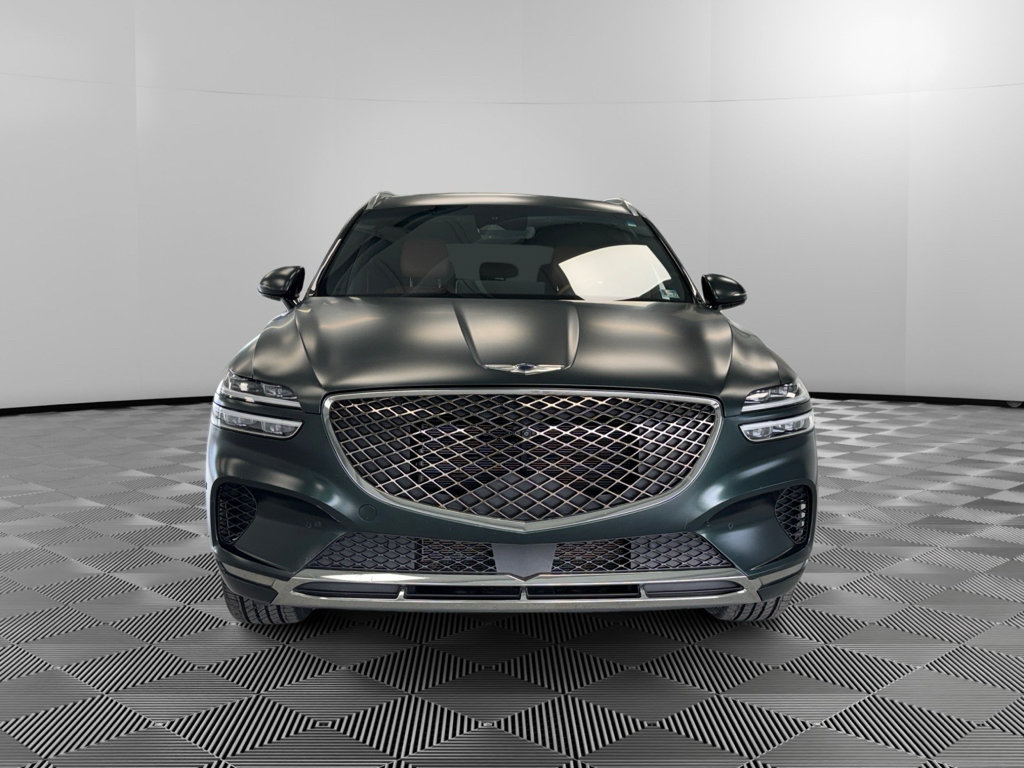 Used 2022 Genesis GV70 2.5T w/ Advanced Package image 3