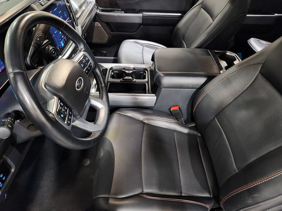 Used 2024 Ford F250 Lariat w/ Lariat Ultimate Package AWD/4WD image 32