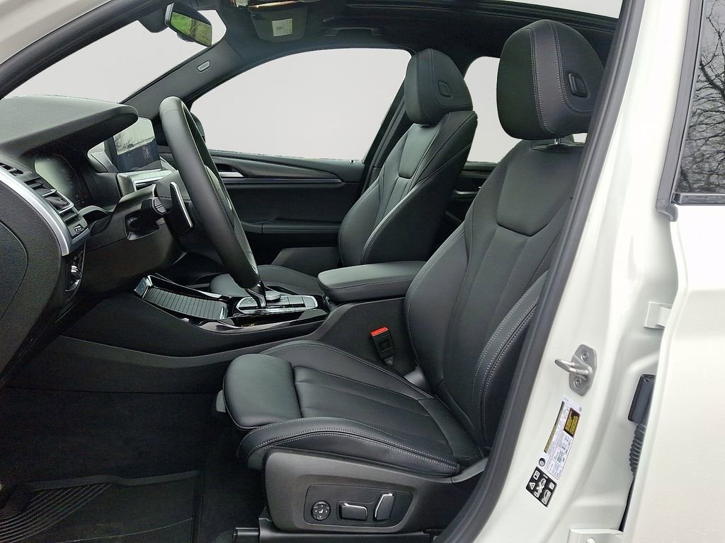 Used 2024 BMW X3 xDrive30i w/ Premium Package image 14