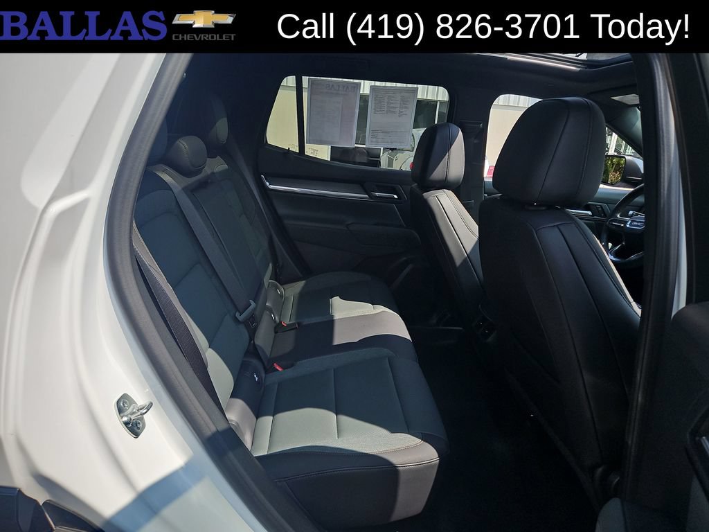 Certified 2026 GMC Terrain AT4 AWD/4WD image 24
