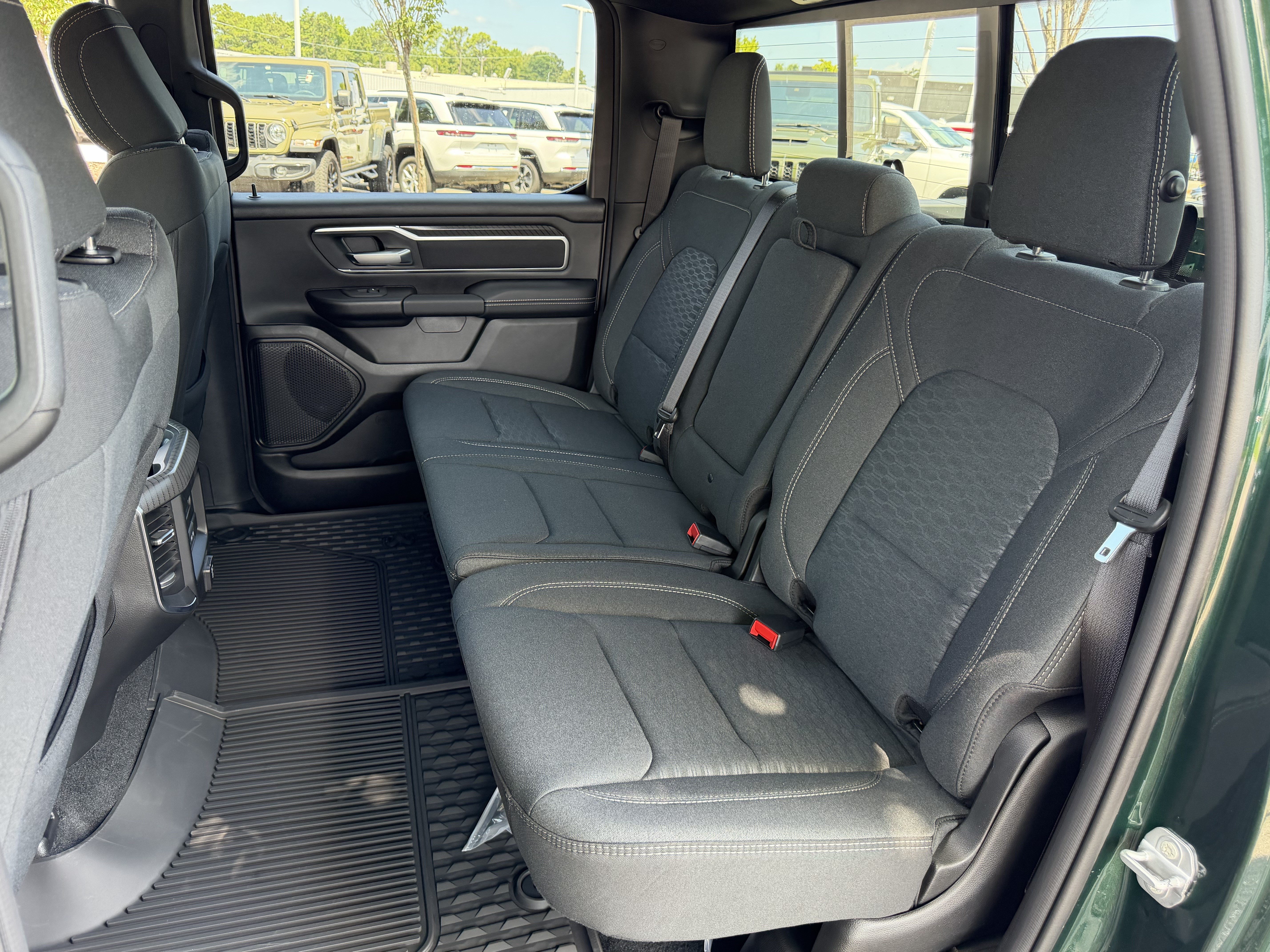 New 2026 RAM 1500 Big Horn AWD/4WD image 33