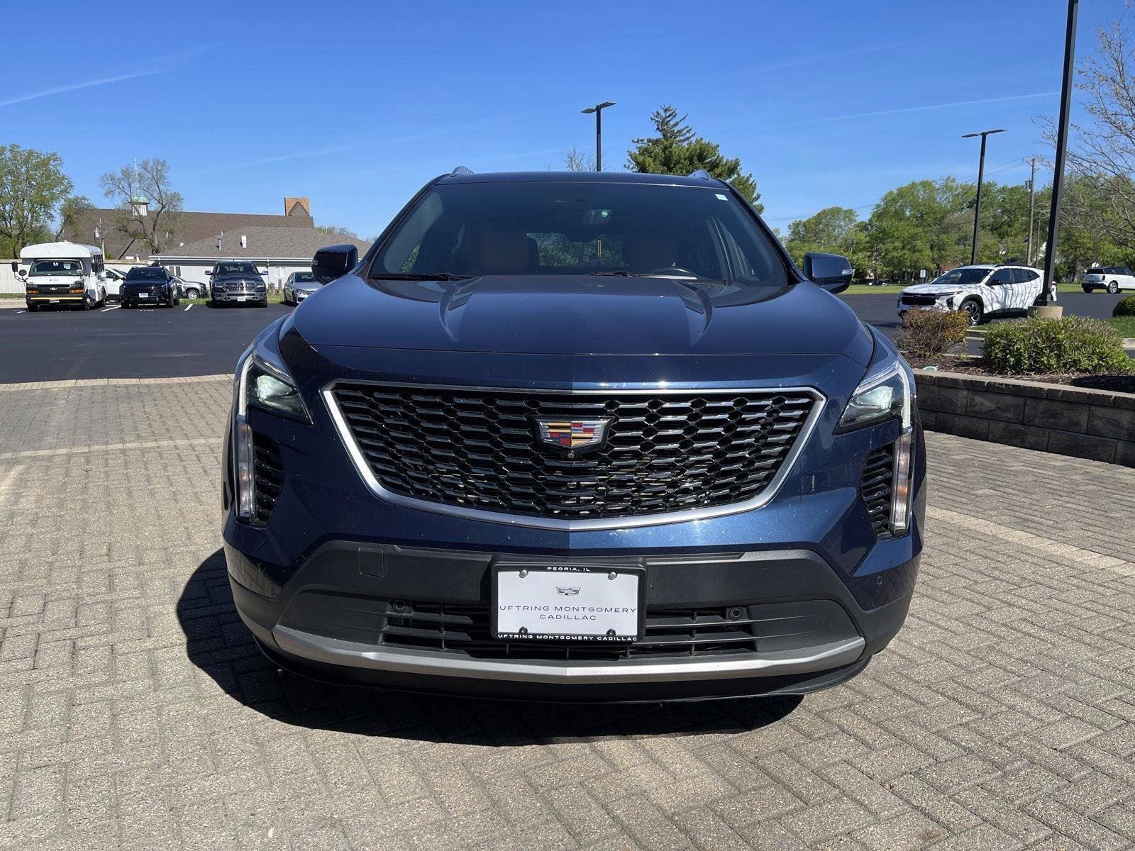 Used 2019 Cadillac XT4 Premium Luxury w/ Enhanced Visibility Package image 8