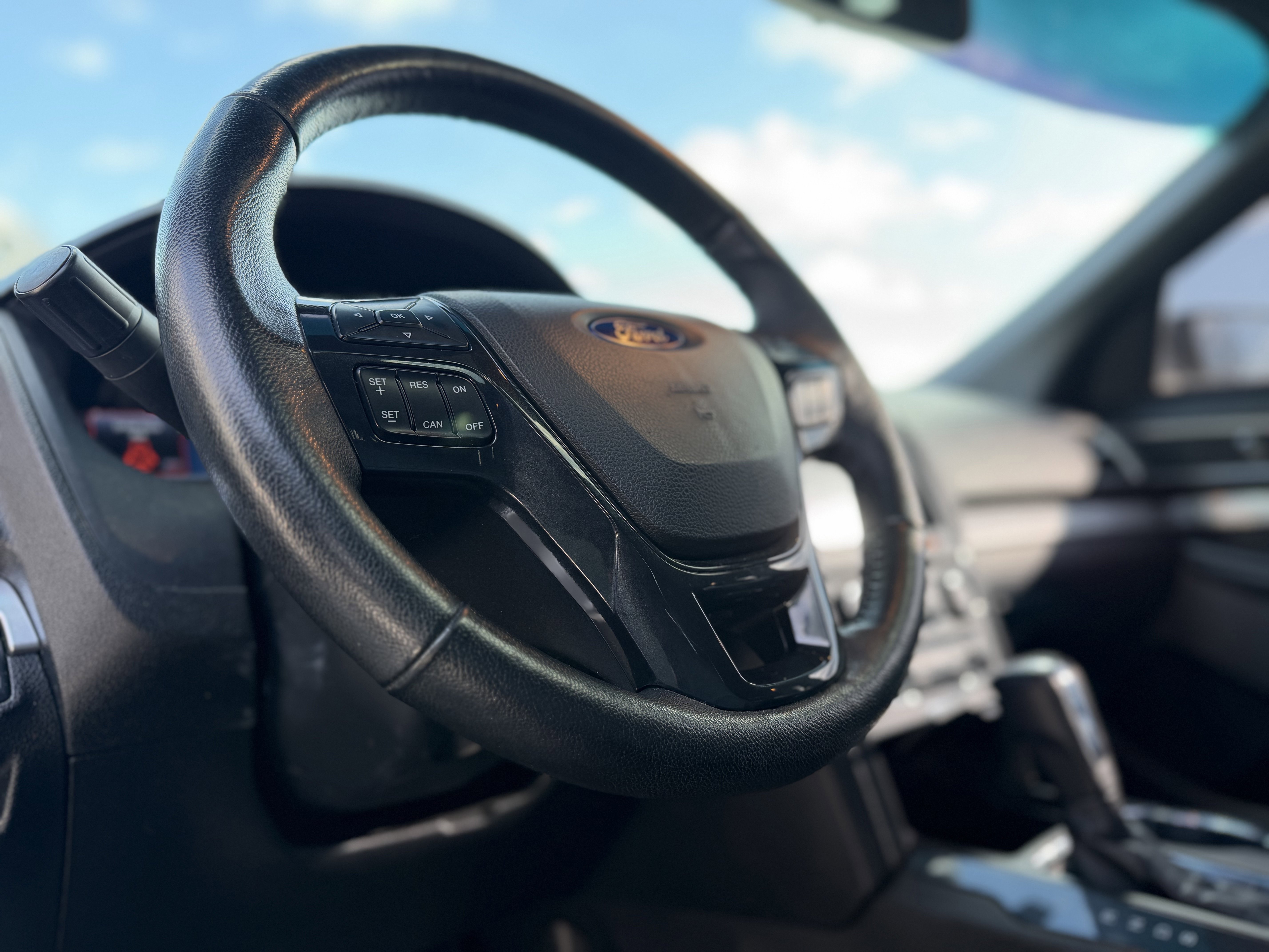 Used 2017 Ford Explorer XLT w/ Equipment Group 202A image 14