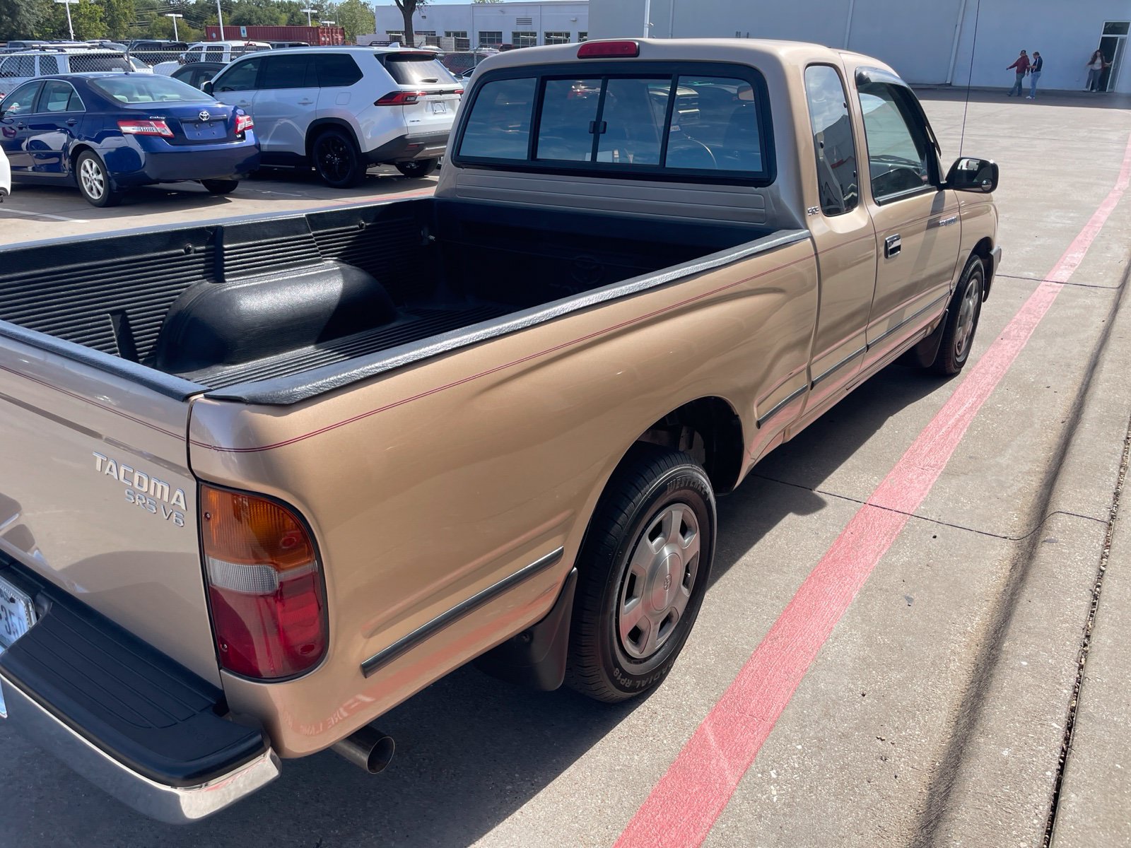 Used 1998 Toyota Tacoma 2WD Xtracab V6 image 7