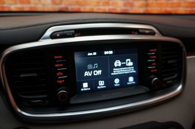 Used 2018 Kia Sorento EX AWD/4WD image 17