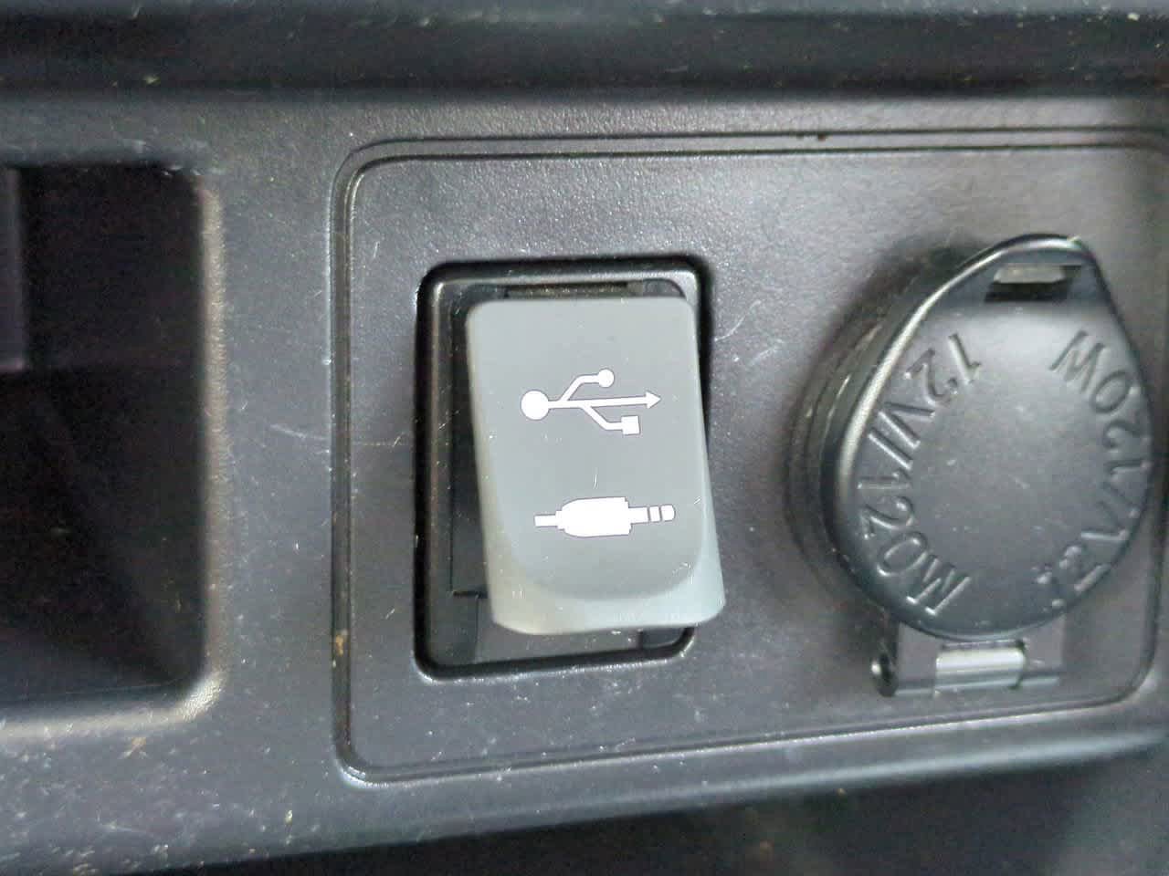 Used 2014 Toyota 4Runner SR5 Premium RWD image 22