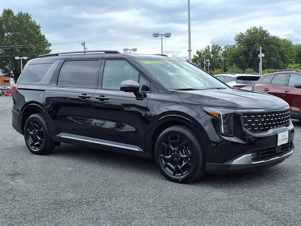 New 2026 Kia Carnival SX w/ SX Dark Edition Package image 2