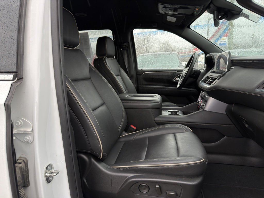 Used 2024 GMC Yukon SLT image 28