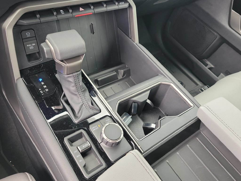 New 2026 Toyota Tundra Limited AWD/4WD image 18