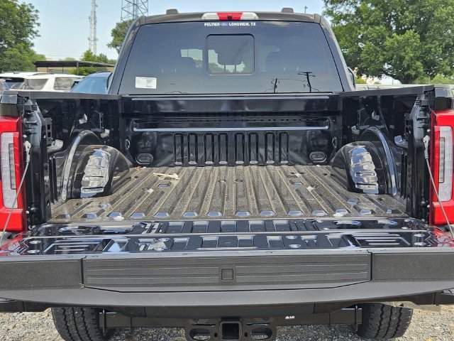 New 2026 Ford F250 Platinum w/ Platinum Plus Package AWD/4WD image 7