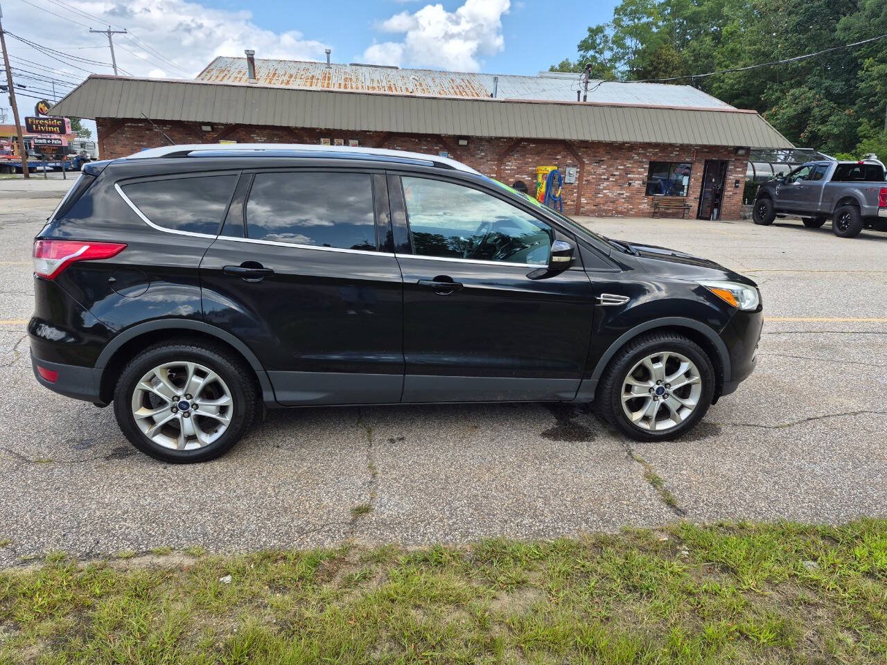 Used 2016 Ford Escape Titanium AWD/4WD image 14