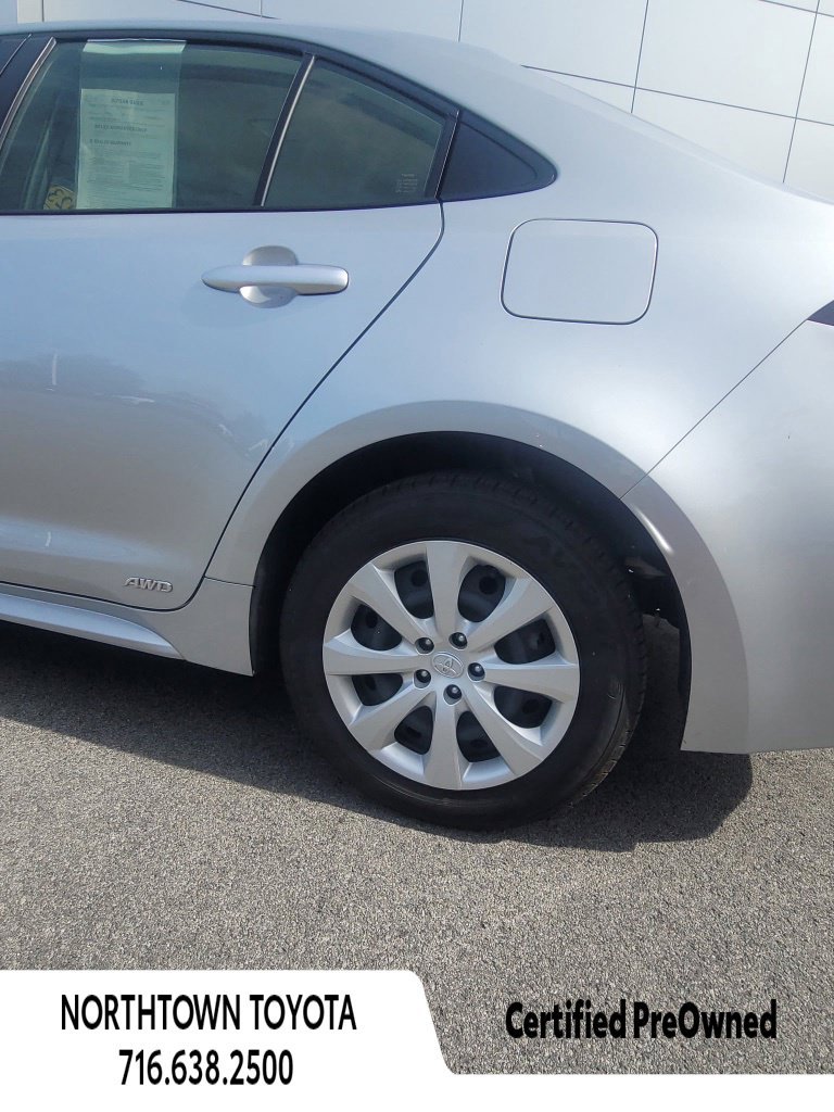 Used 2023 Toyota Corolla LE w/ Carpet Mat Package (TMS) AWD/4WD image 8