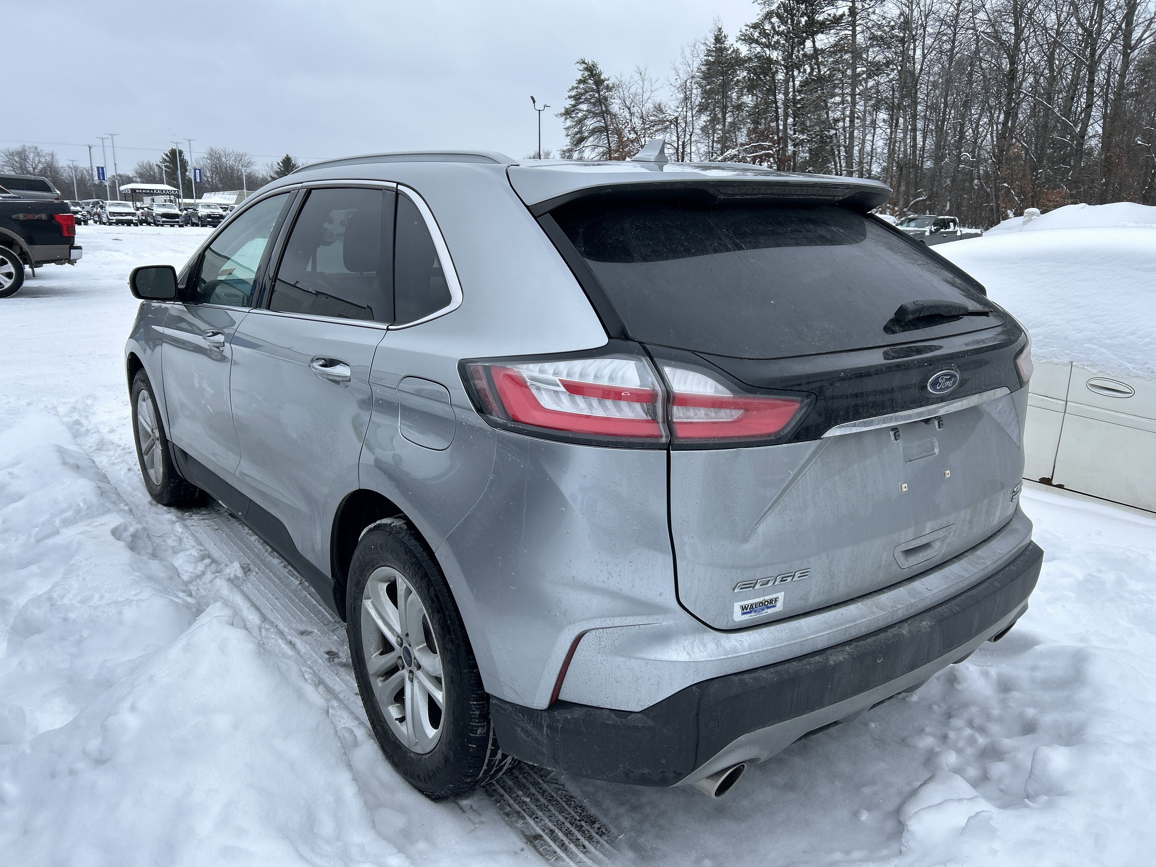 Used 2020 Ford Edge SEL w/ Convenience Package image 6