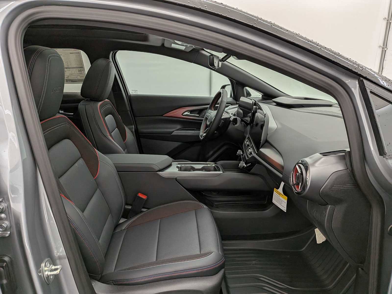 New 2026 Chevrolet Equinox EV RS image 23