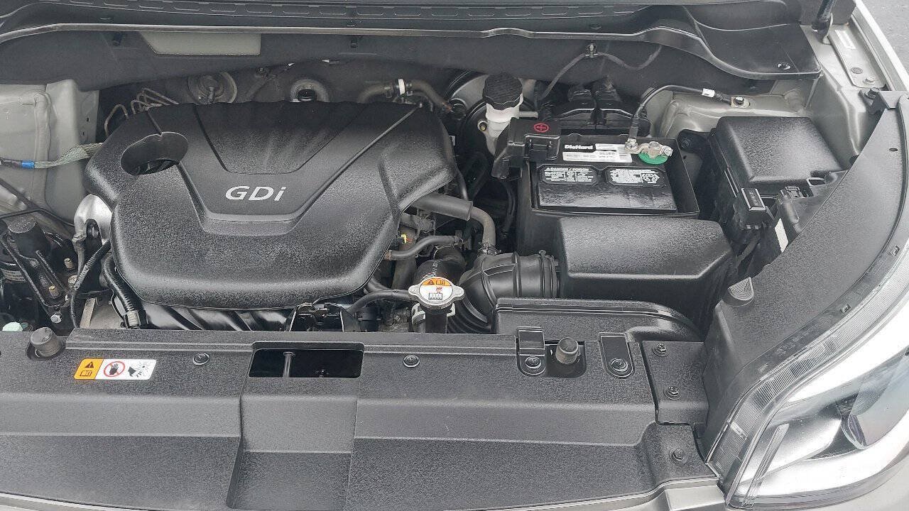Used 2015 Kia Soul FWD image 6