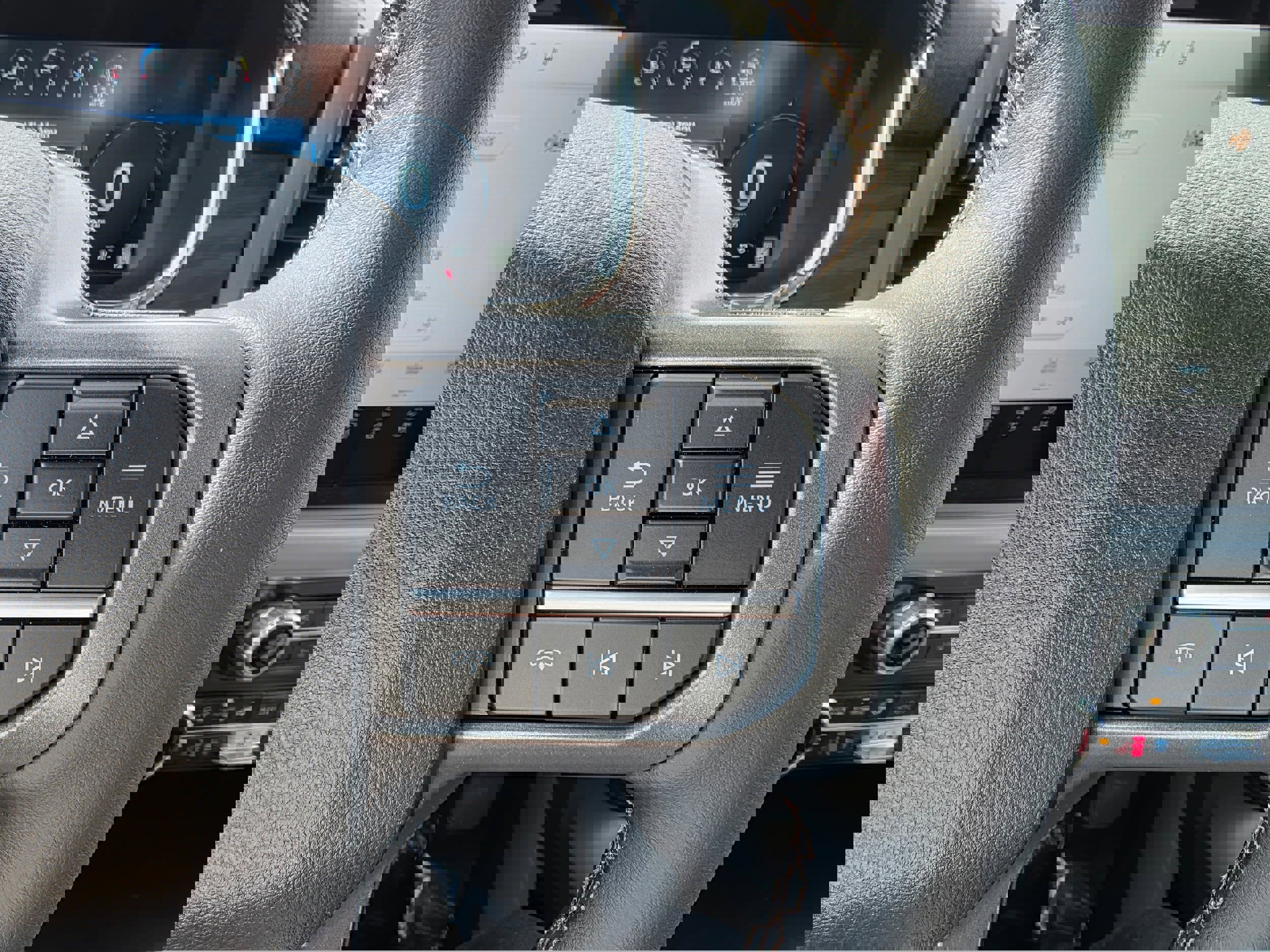 New 2026 Ford F150 Lariat w/ Equipment Group 501A Mid image 17