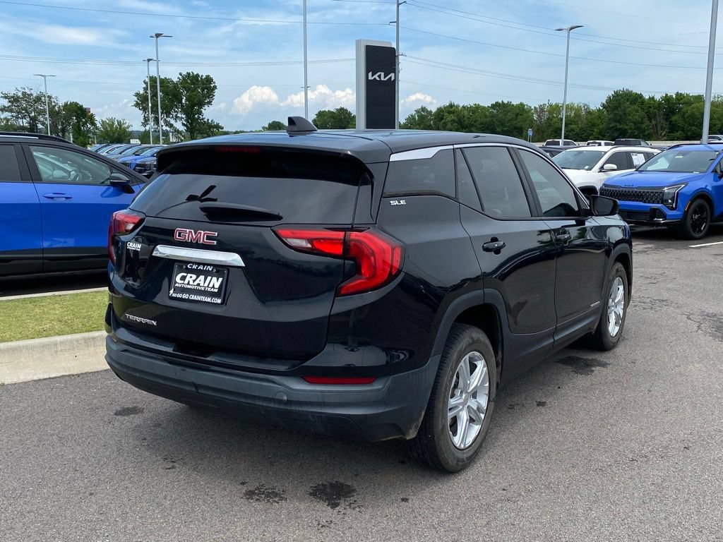 Used 2021 GMC Terrain SLE FWD image 8