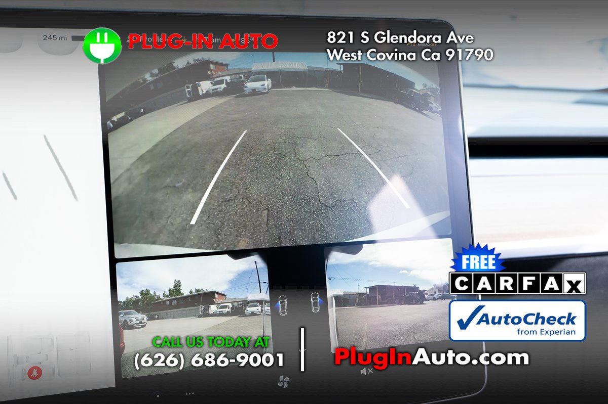 Used 2023 Tesla Model Y Performance image 34