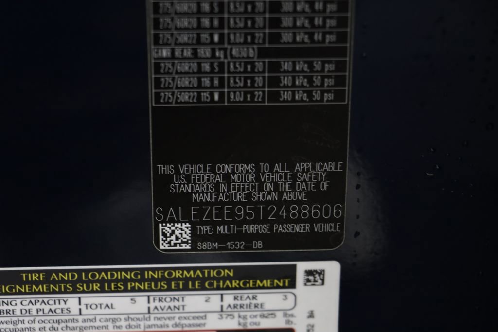 New 2026 Land Rover Defender 110 OCTA image 25