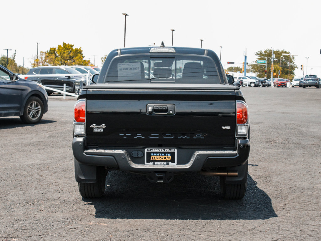 Used 2022 Toyota Tacoma Limited AWD/4WD image 6