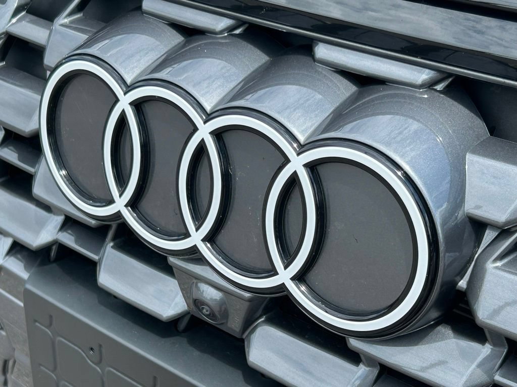 Used 2025 Audi Q5 Premium Plus AWD/4WD image 43