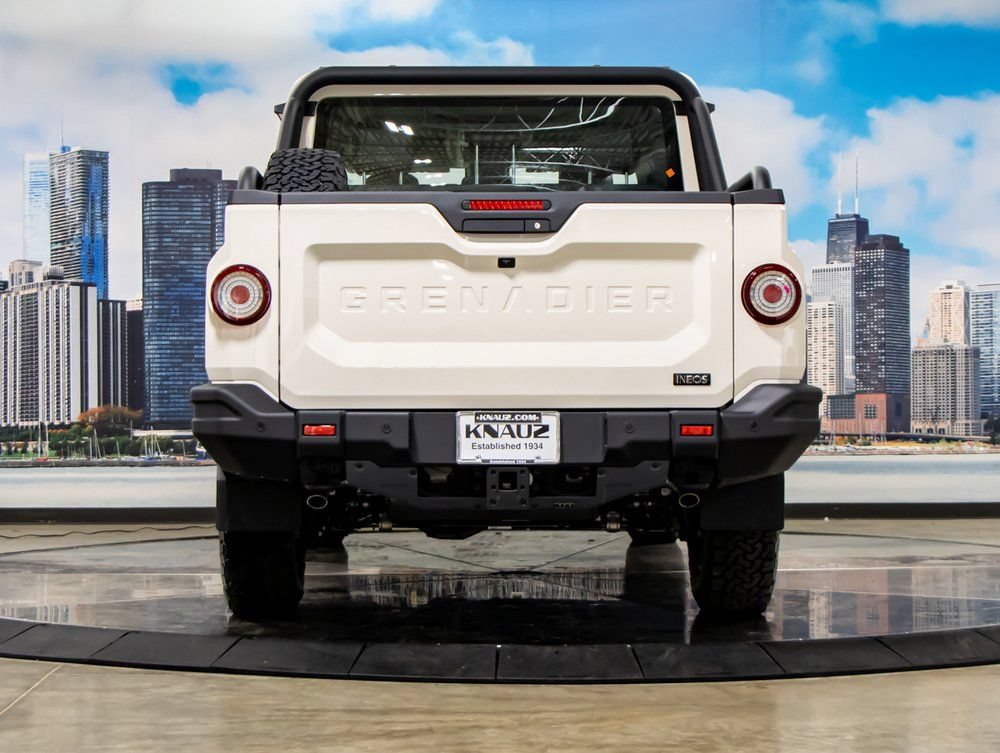 New 2025 INEOS Grenadier Quartermaster AWD/4WD image 11