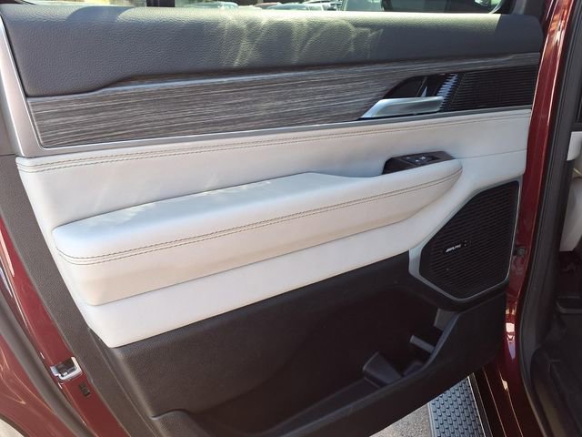 Used 2024 Jeep Wagoneer Series III image 7