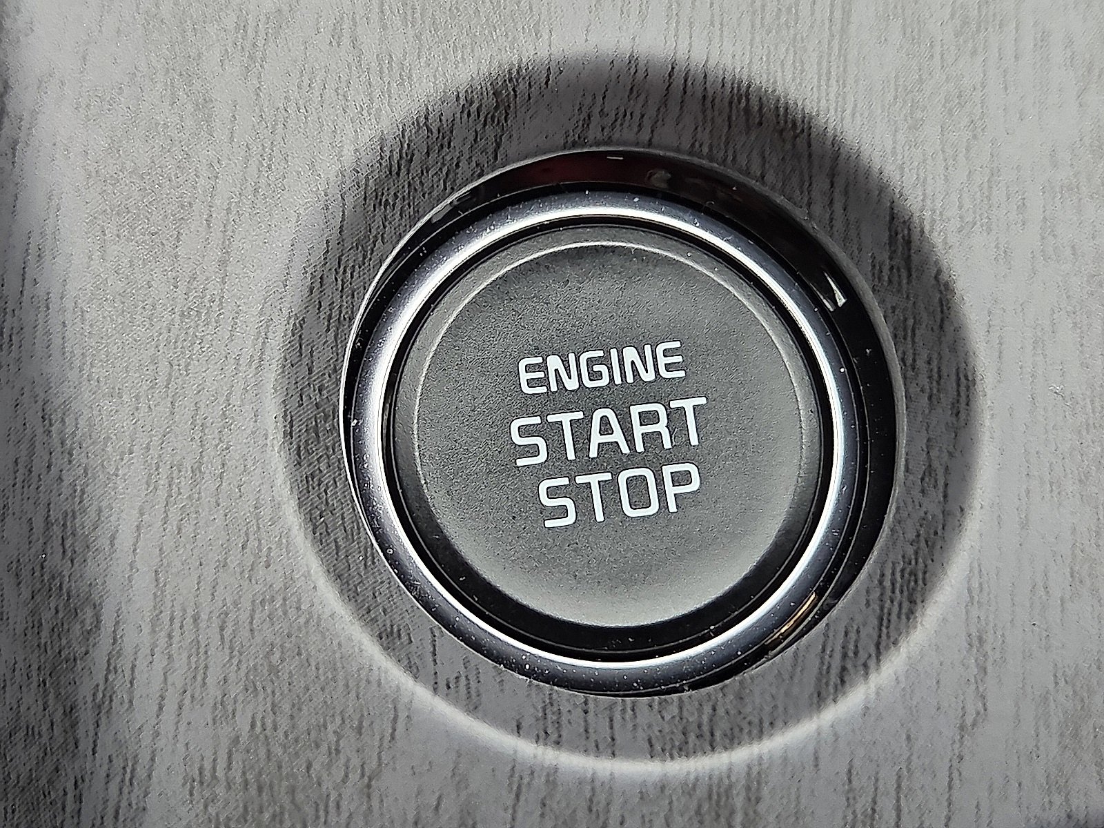 Used 2025 Kia Sportage EX image 19