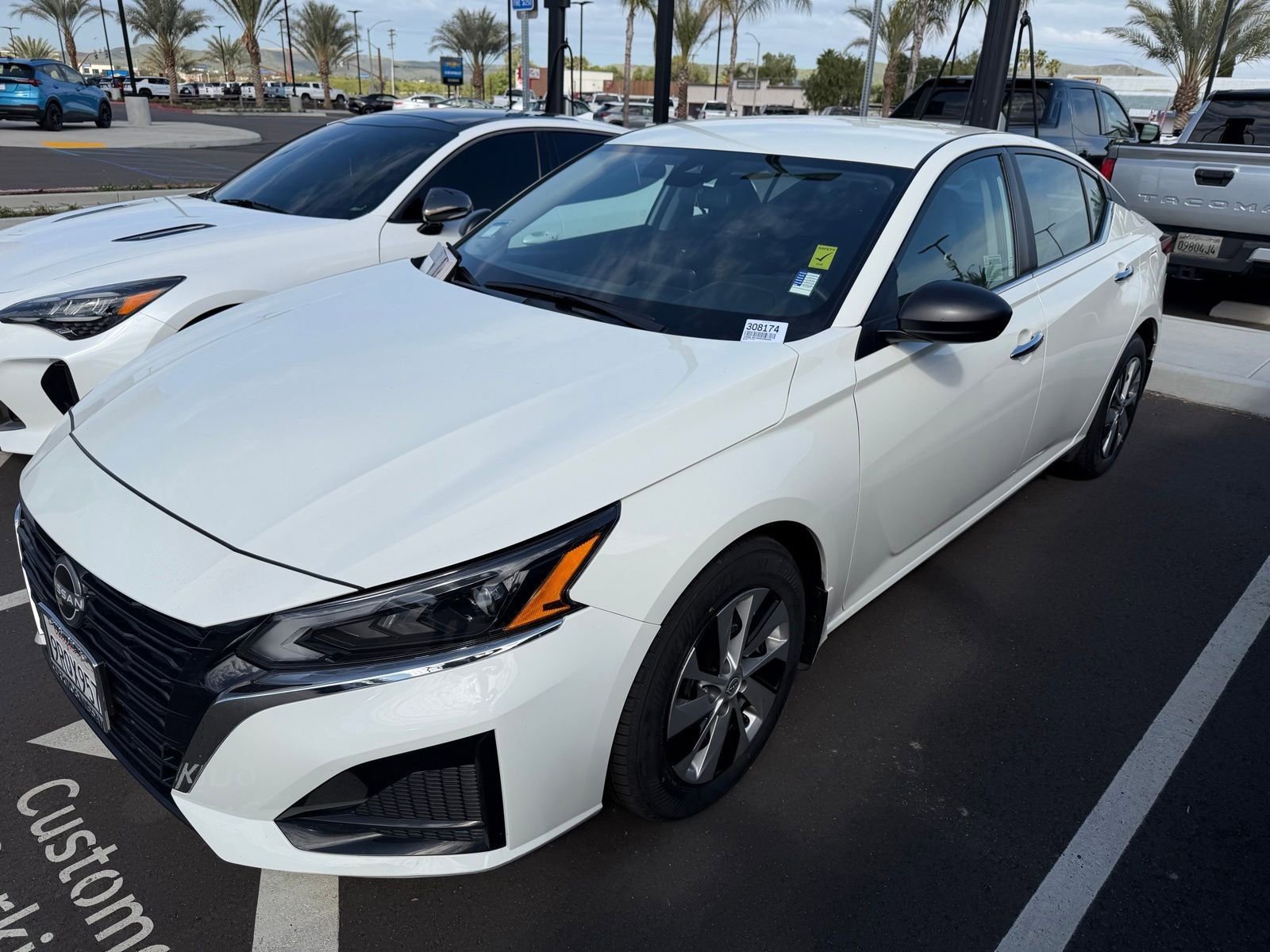 Used 2025 Nissan Altima 2.5 S image 4