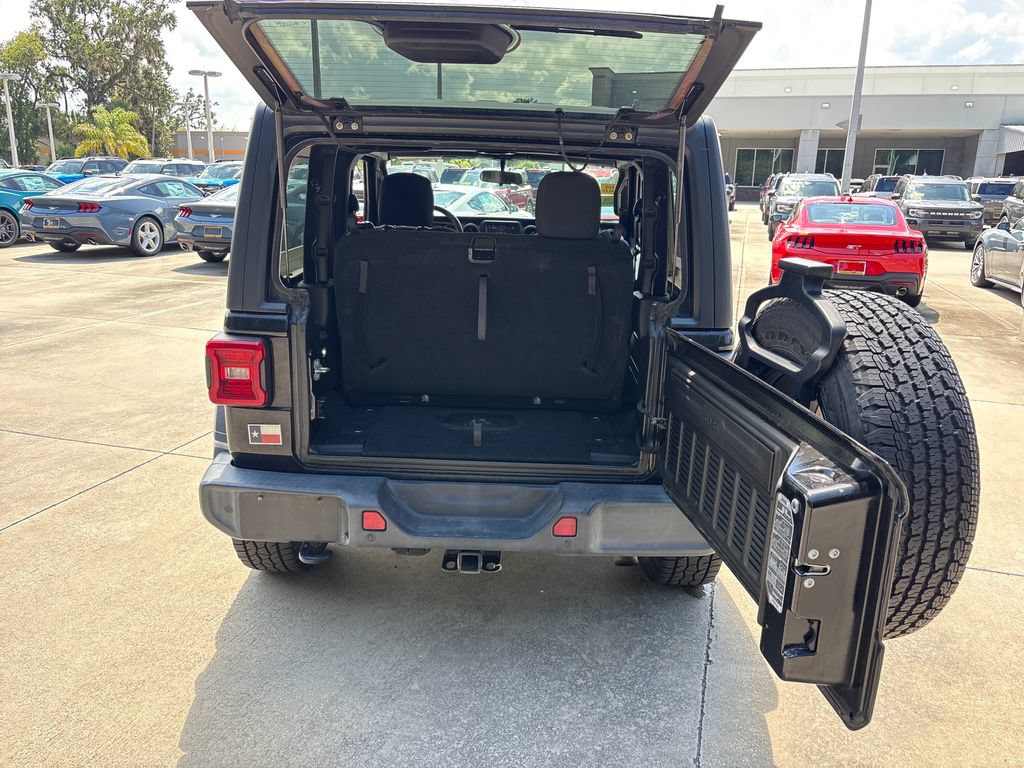 Used 2019 Jeep Wrangler Sport AWD/4WD image 30