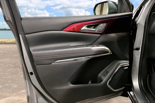 Used 2024 Chevrolet Traverse RS w/ LPO, Floor Liner Package image 20