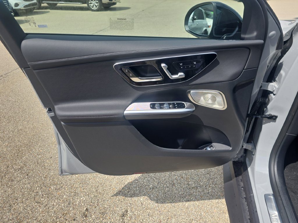 New 2026 Mercedes-Benz GLC 300 4MATIC image 10