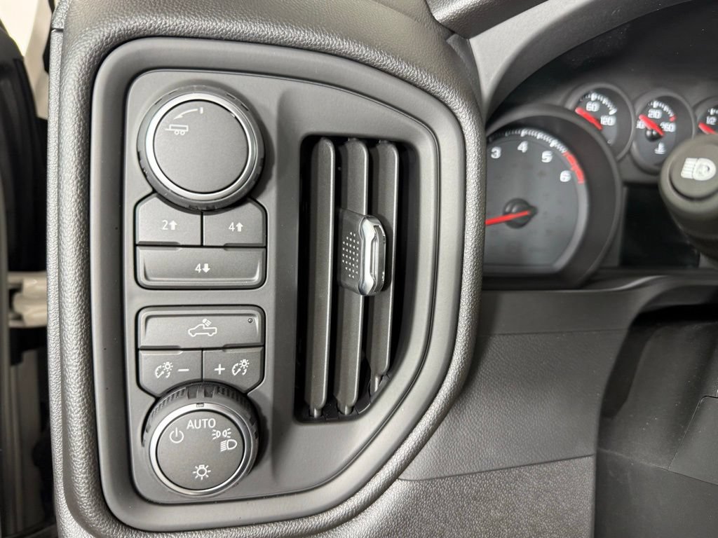 New 2026 Chevrolet Silverado 2500 Custom w/ Custom Convenience Package AWD/4WD image 21